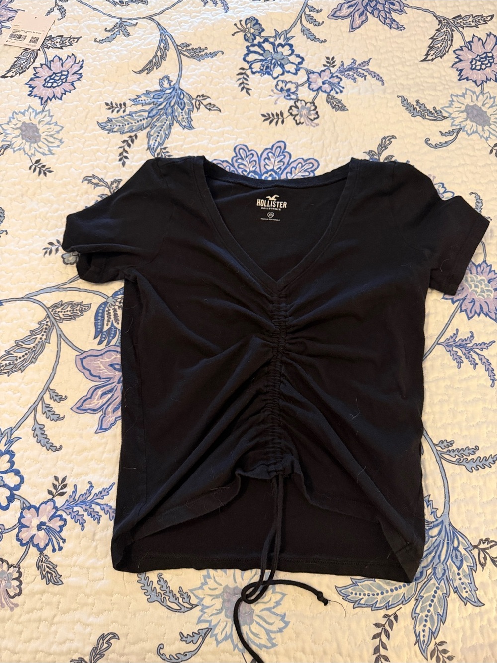 Hollister Black V-Neck Ruched Drawstring Crop Top